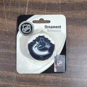 Vancouver Canucks Christmas Ornament NEW